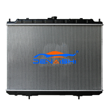 日産Xtrail NT 01-03 at