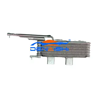 トヨタハイランダー3.5L 14-16のラジエーター